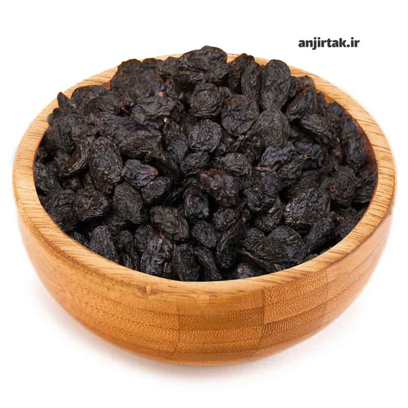 مویز چیست ؟  مویز نوعی کشمش است که از انگور سیاه به دست می‌آید. این انگورها پس از خشک شدن به صورت طبیعی یا صنعتی، تبدیل به مویز می‌شوند. مویز به دلیل طعم شیرین و مزایای بهداشتی که دارد، در بسیاری از فرهنگ‌ها به عنوان یک خوراکی محبوب مورد استفاده قرار می‌گیرد.در ادامه به بررسی کامل خواص مویز می‌پرداز ...